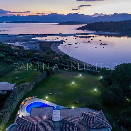 Villa Domus Ardea Capo Coda Cavallo Buitenkant foto