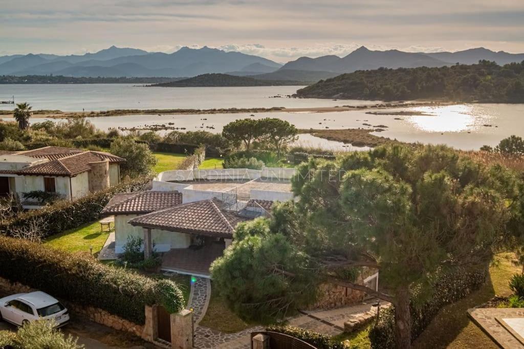 Villa Domus Ardea Capo Coda Cavallo Buitenkant foto
