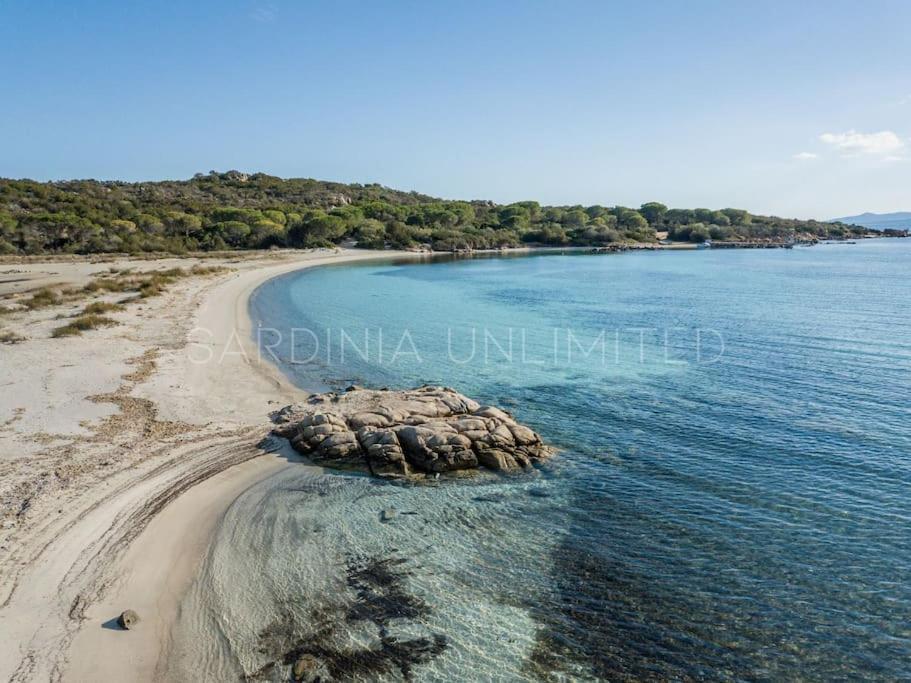 Villa Domus Ardea Capo Coda Cavallo Buitenkant foto